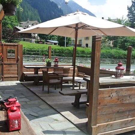 Albergo Alpenrose Ski&Bike Mountain Hotel Gressoney-Saint-Jean Exterior photo