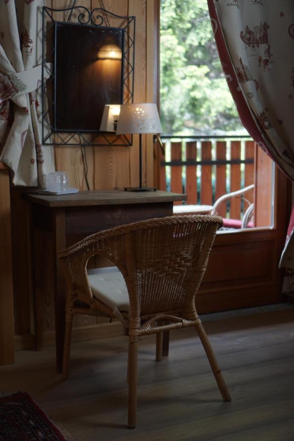 Albergo Alpenrose Ski&Bike Mountain Hotel Gressoney-Saint-Jean Exterior photo
